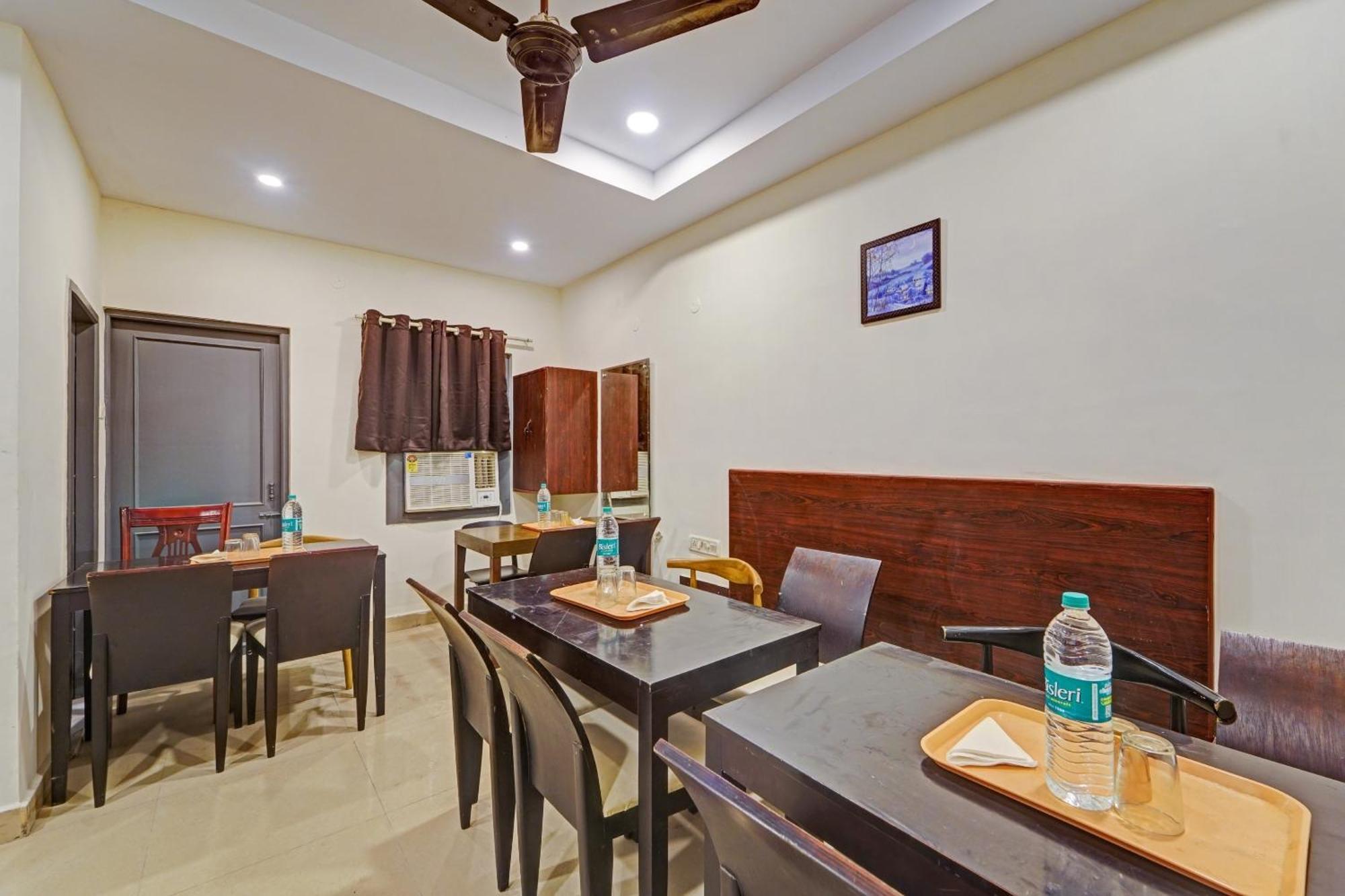 OYO 47526 Hotel Himalaya Residency Chennai Bagian luar foto