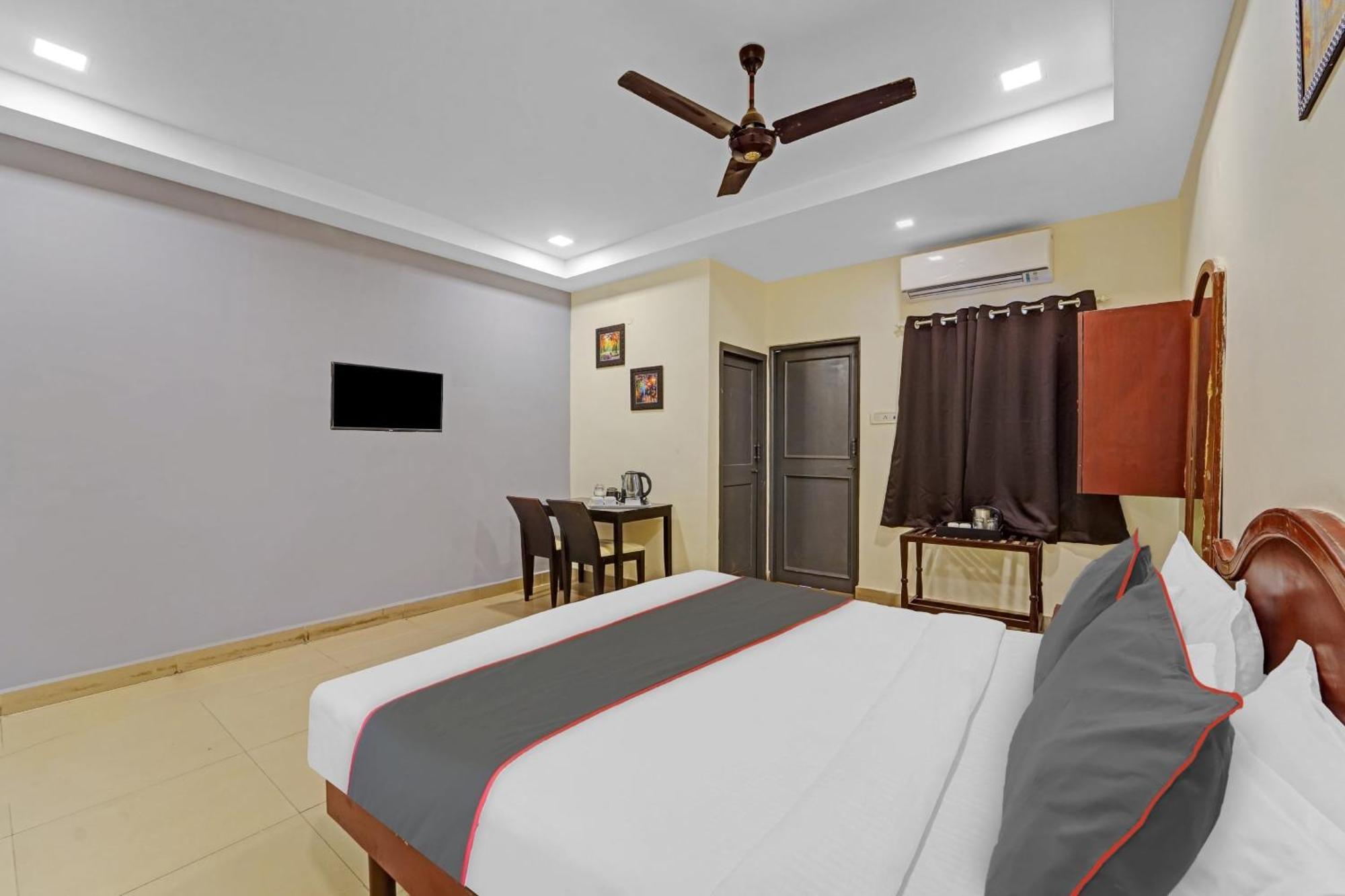 OYO 47526 Hotel Himalaya Residency Chennai Bagian luar foto