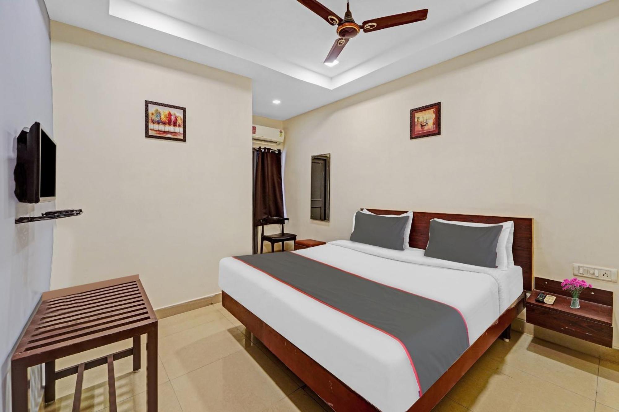 OYO 47526 Hotel Himalaya Residency Chennai Bagian luar foto