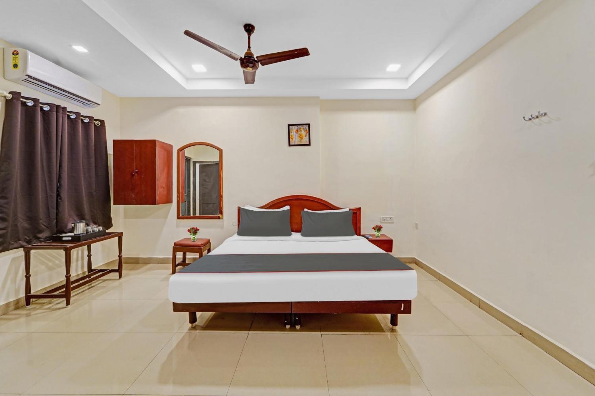 OYO 47526 Hotel Himalaya Residency Chennai Bagian luar foto