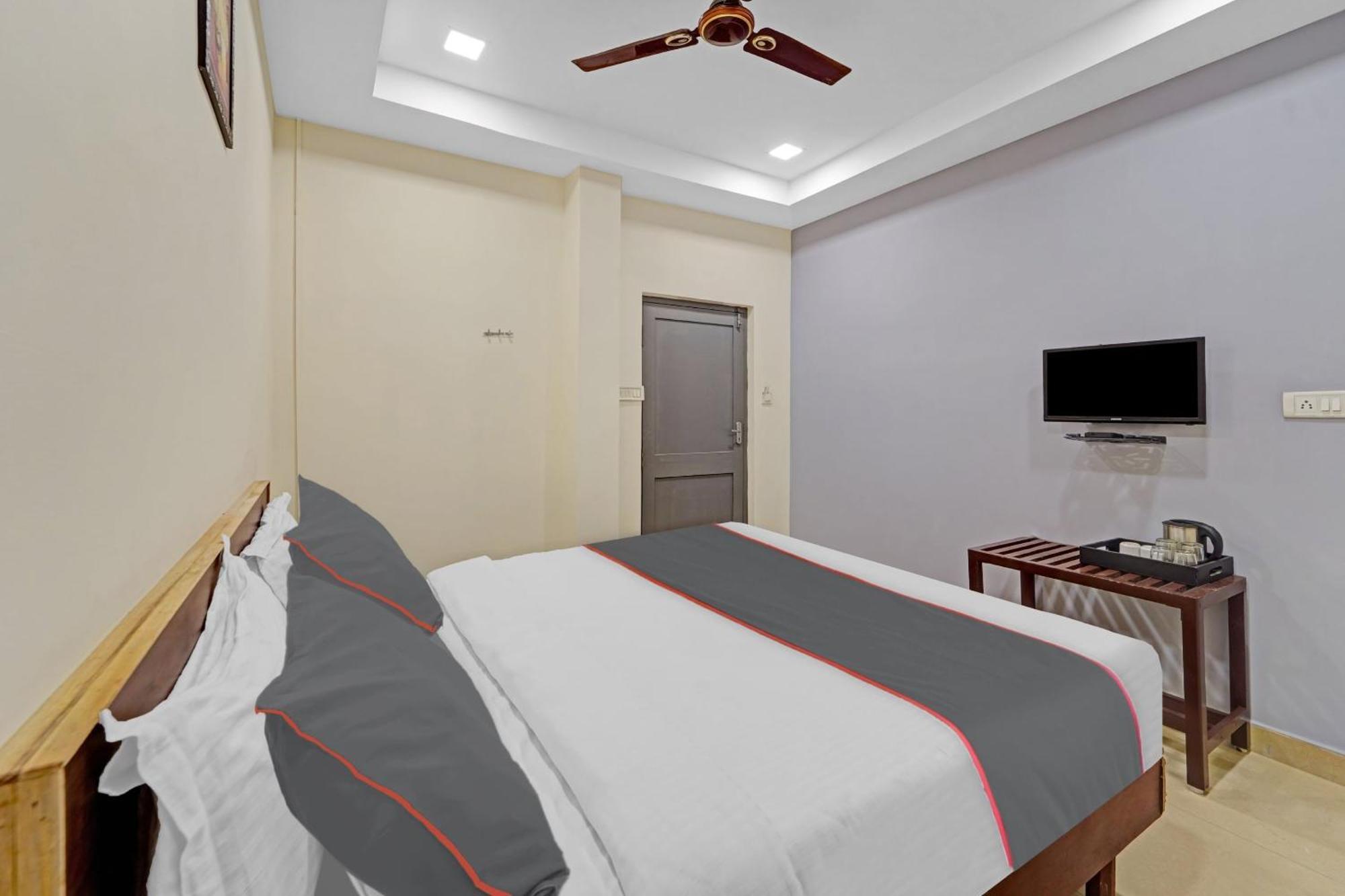 OYO 47526 Hotel Himalaya Residency Chennai Bagian luar foto