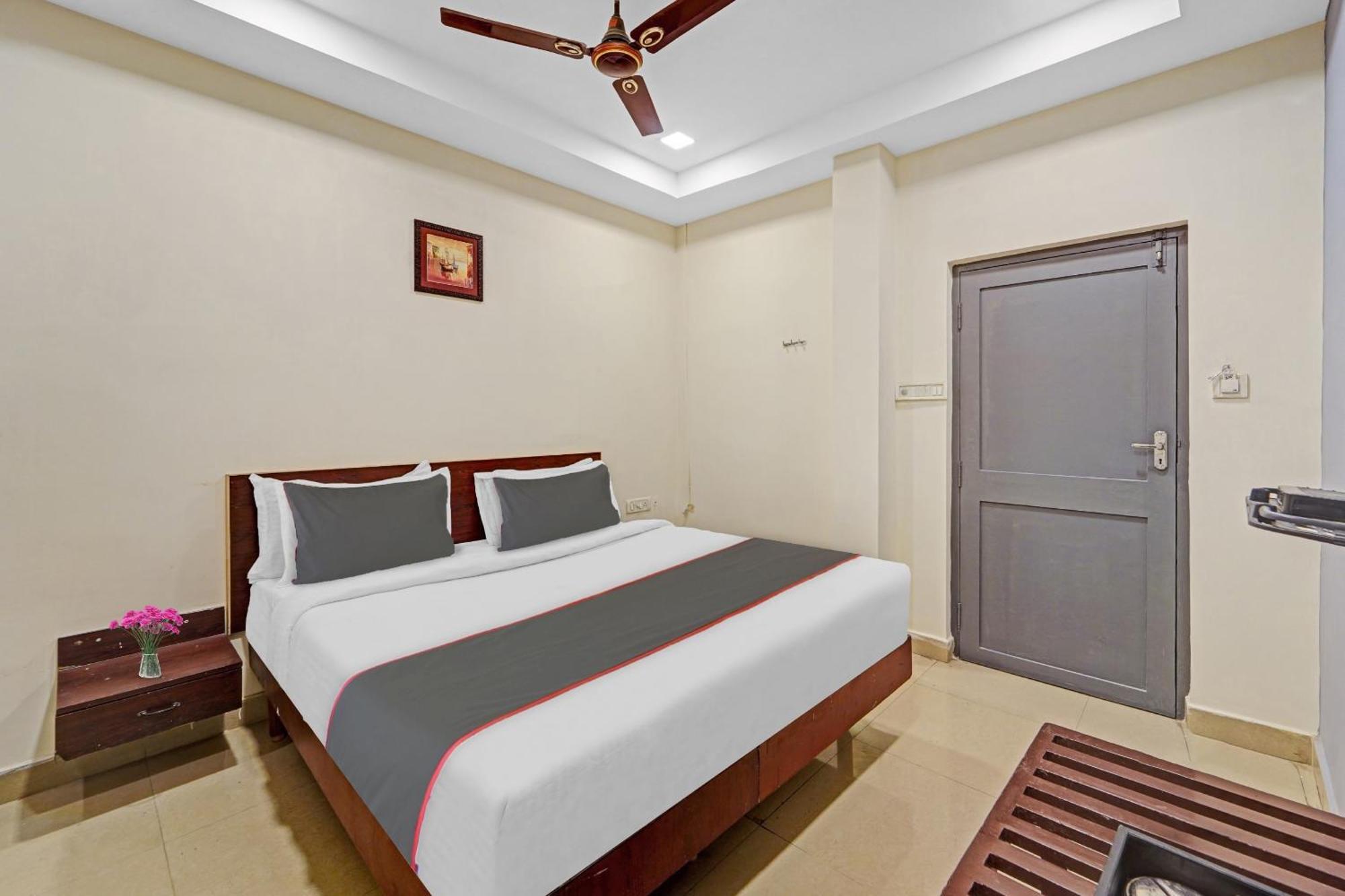 OYO 47526 Hotel Himalaya Residency Chennai Bagian luar foto
