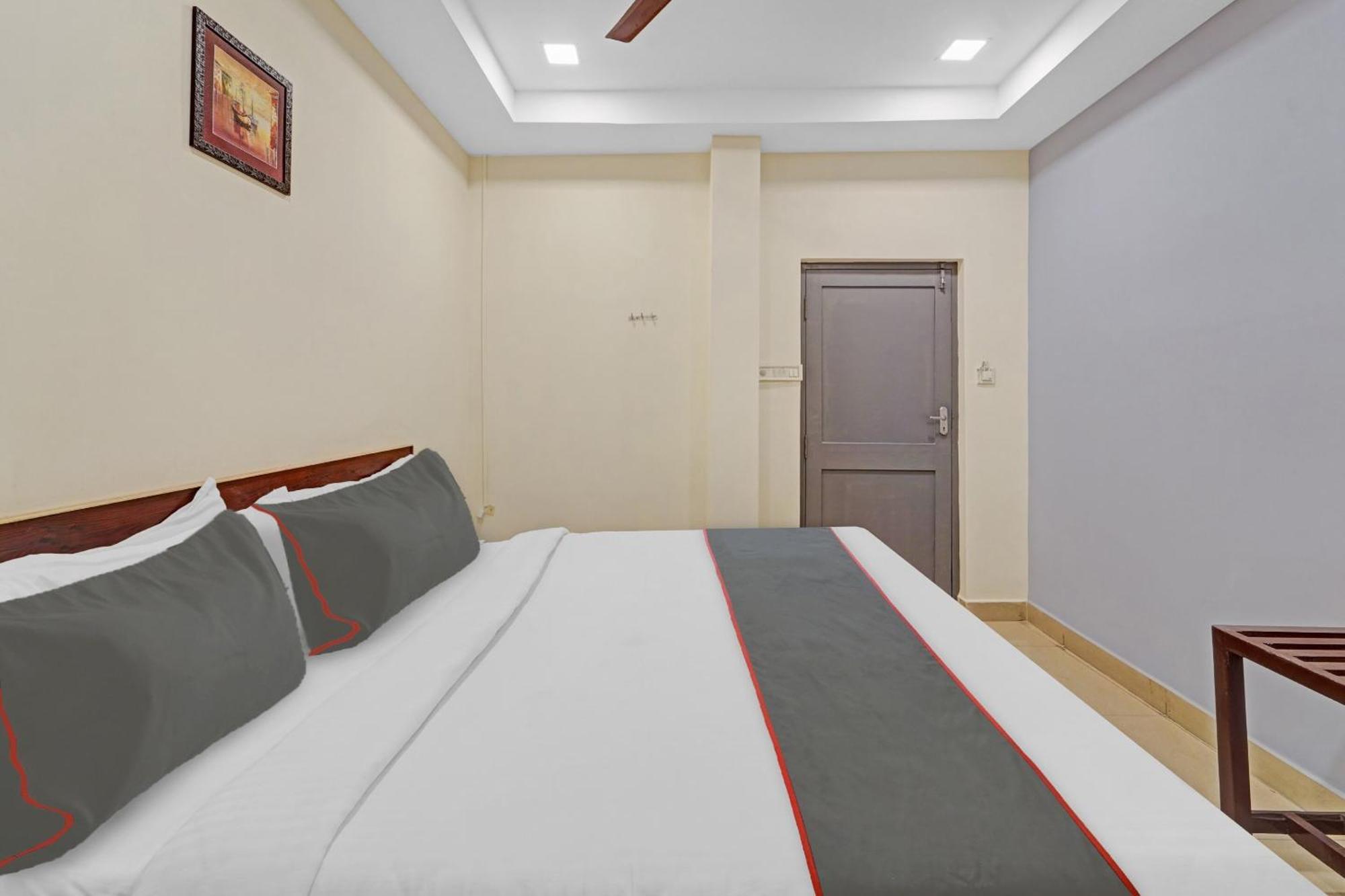 OYO 47526 Hotel Himalaya Residency Chennai Bagian luar foto